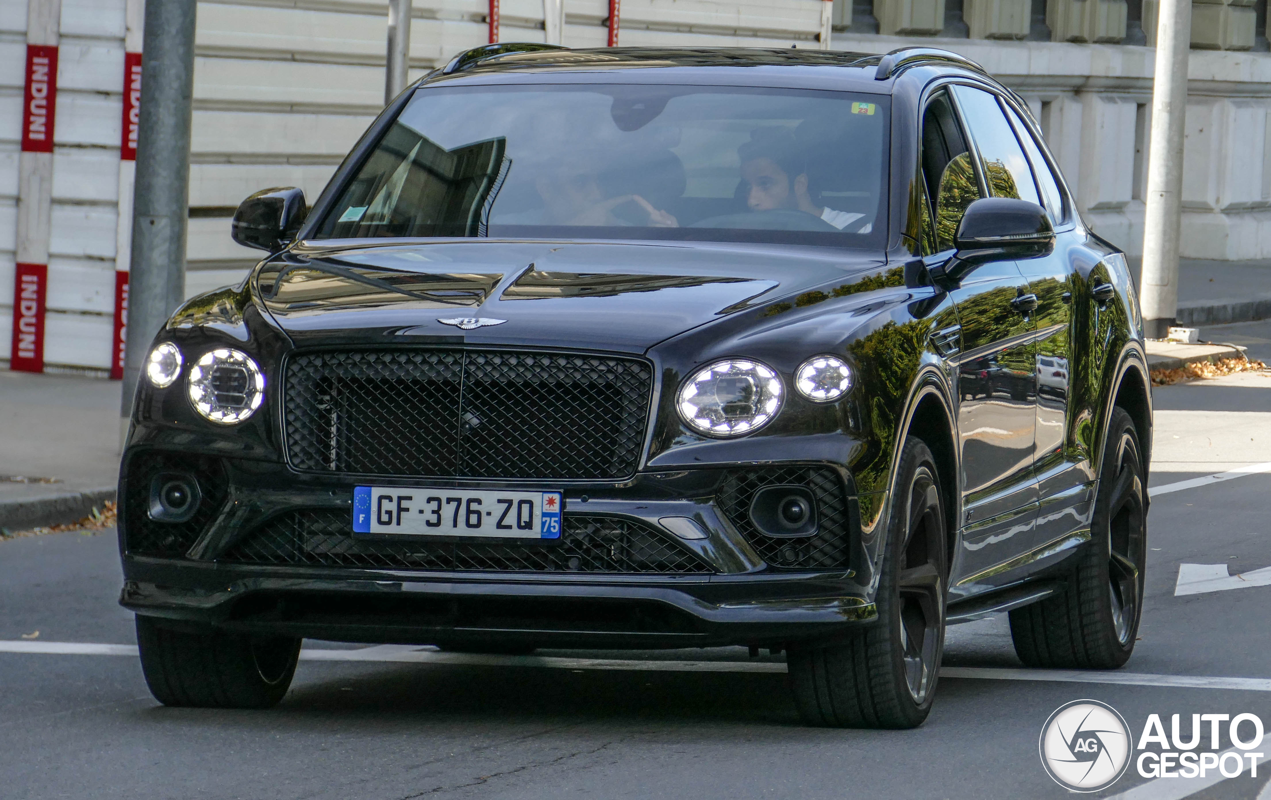 Bentley Bentayga V8 S 2022