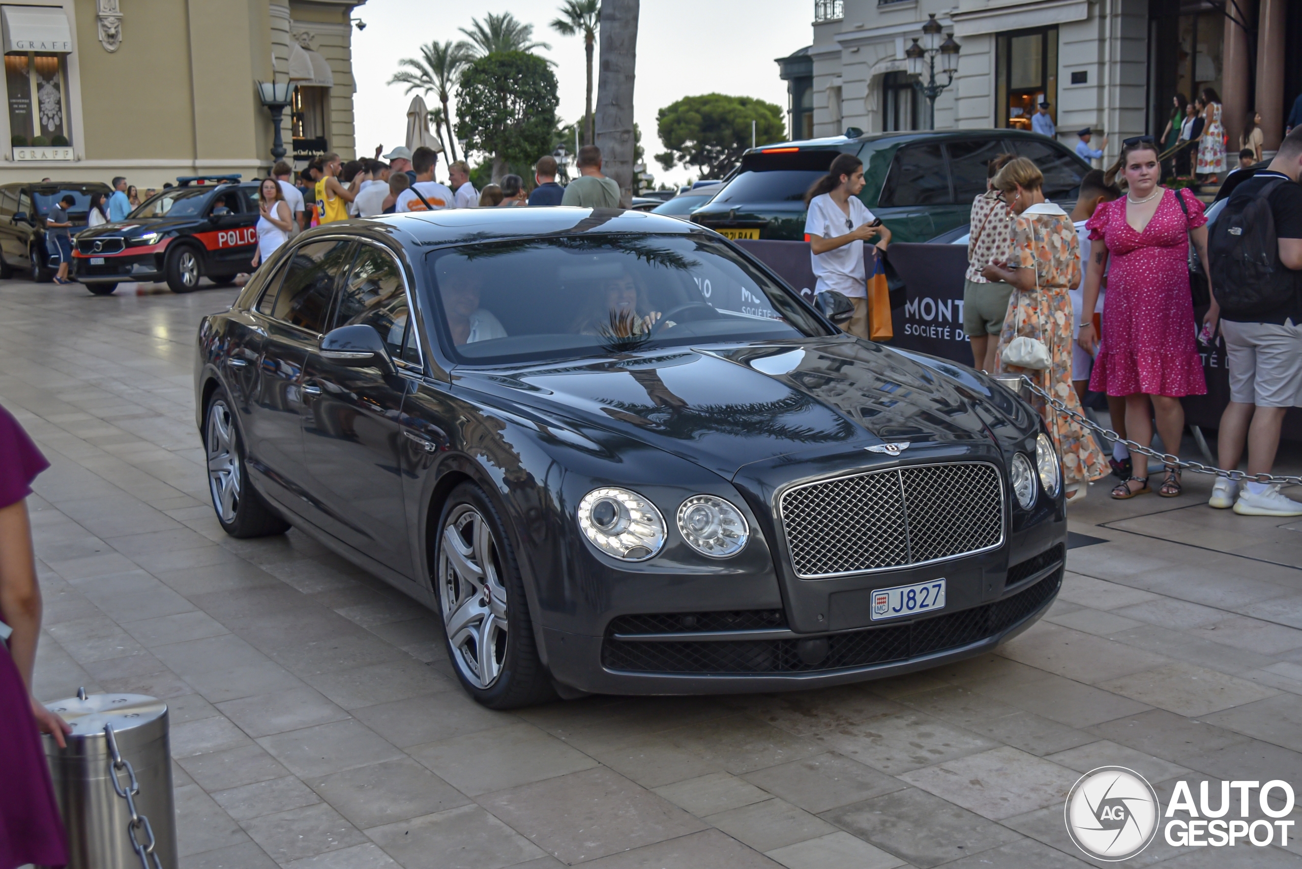 Bentley Flying Spur V8