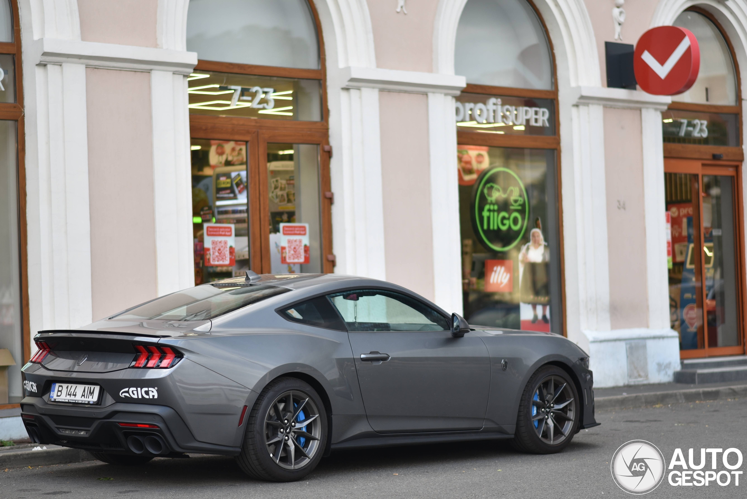 Ford Mustang Dark Horse 2024