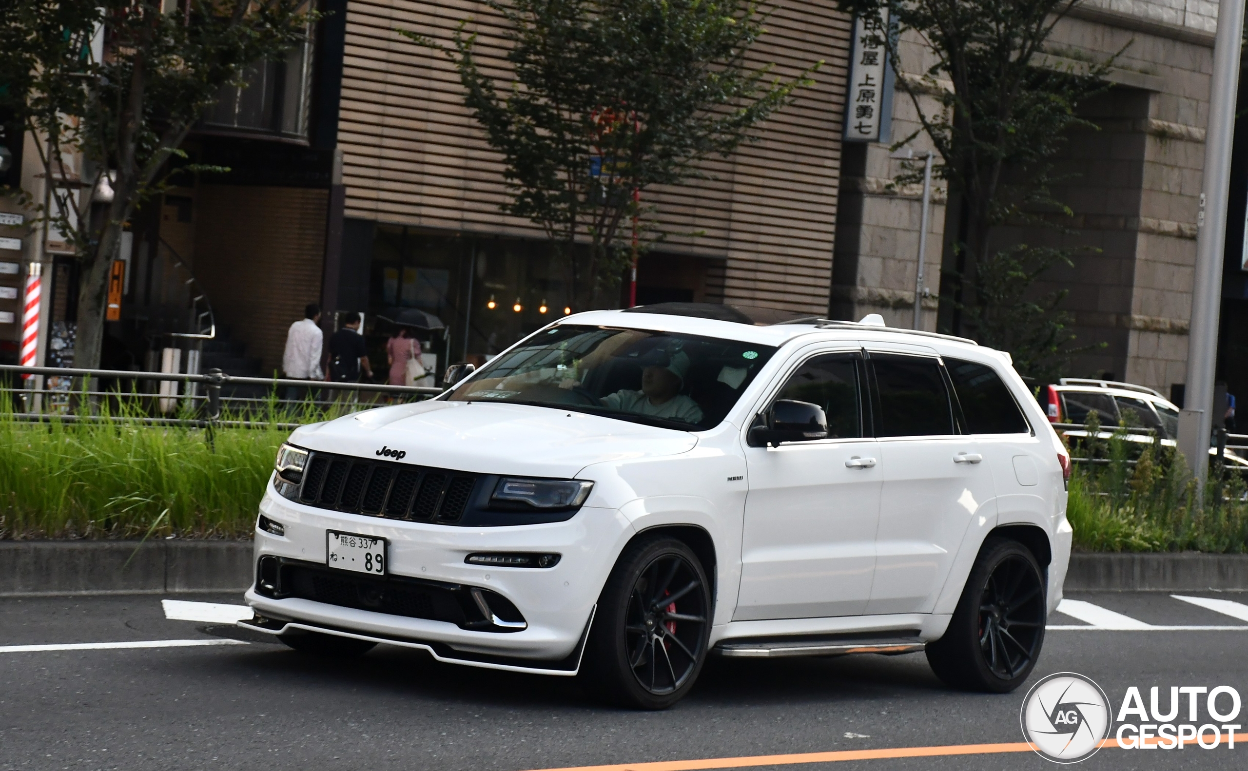 Jeep Grand Cherokee SRT 2013