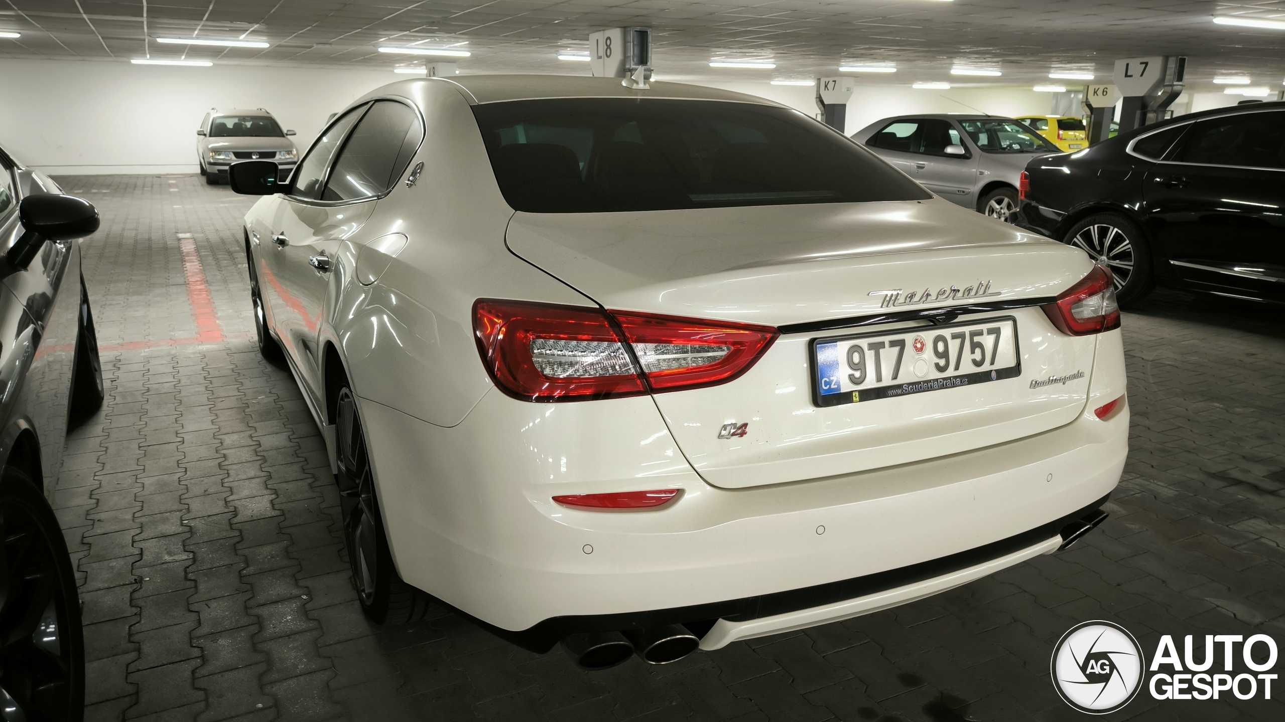 Maserati Quattroporte S Q4 2013