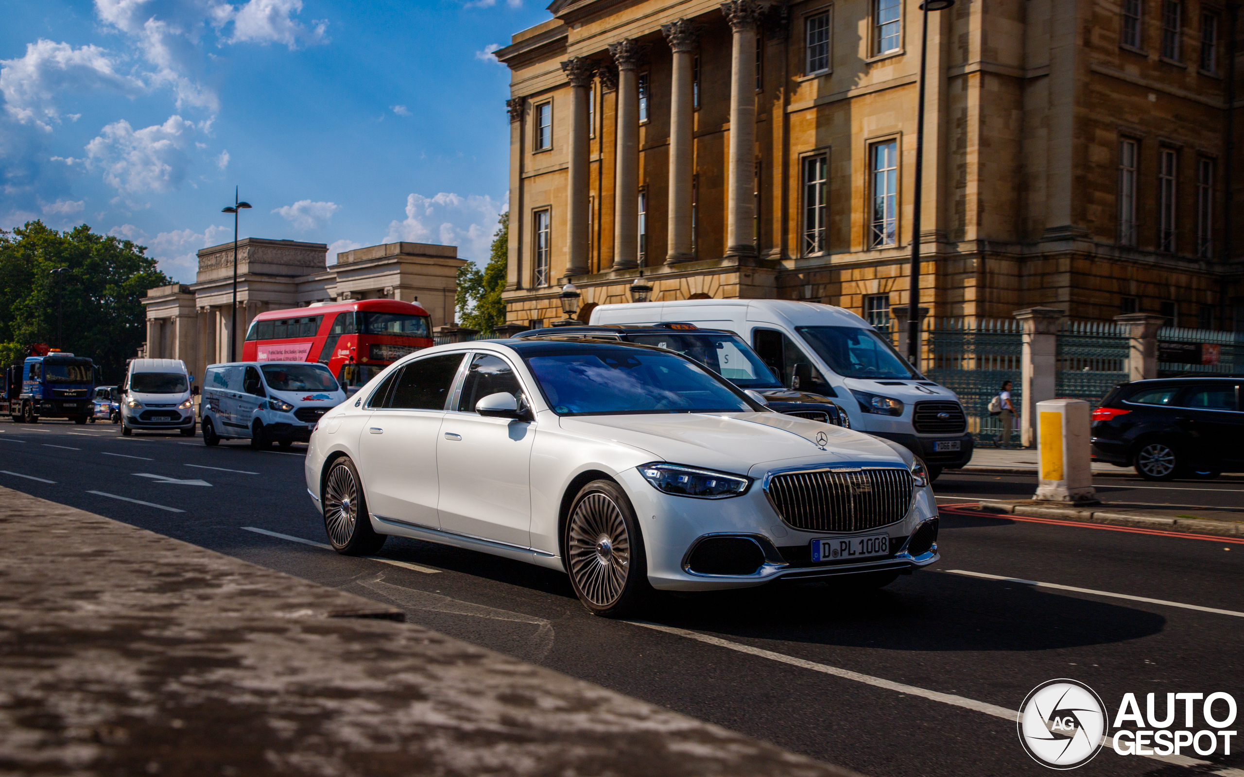 Mercedes-Maybach S 680 X223