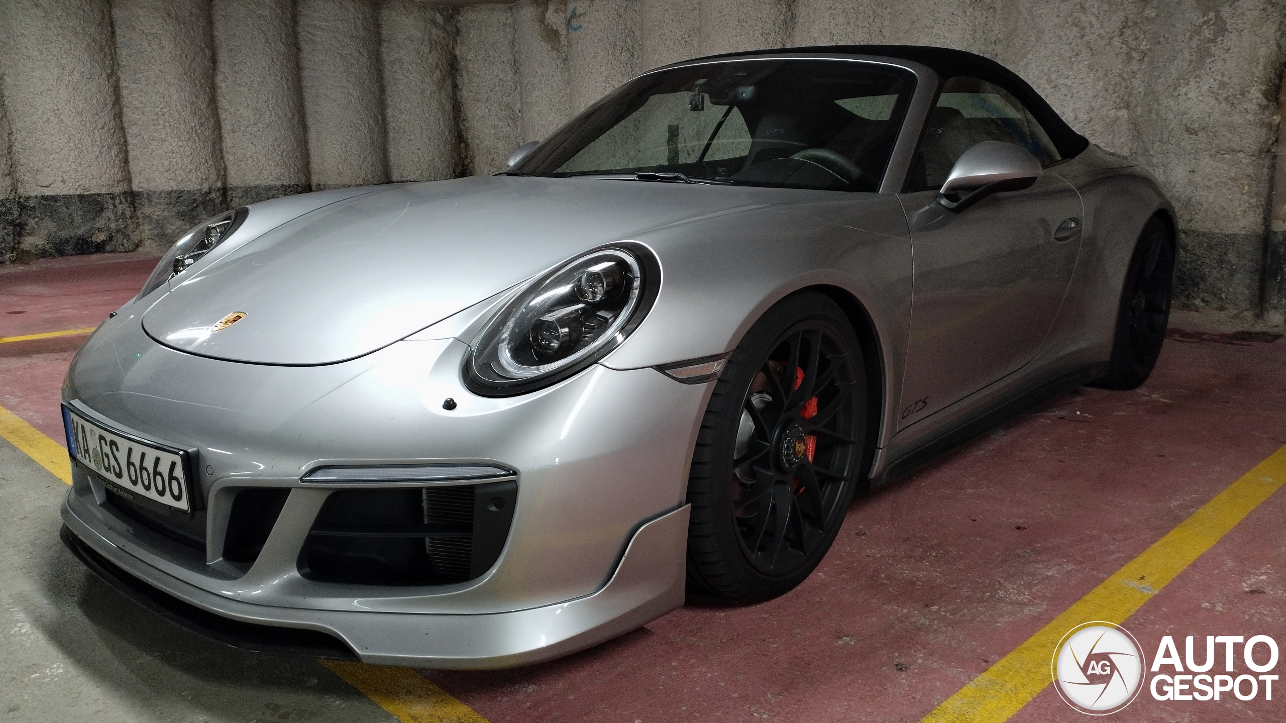 Porsche 991 Carrera GTS Cabriolet MkII