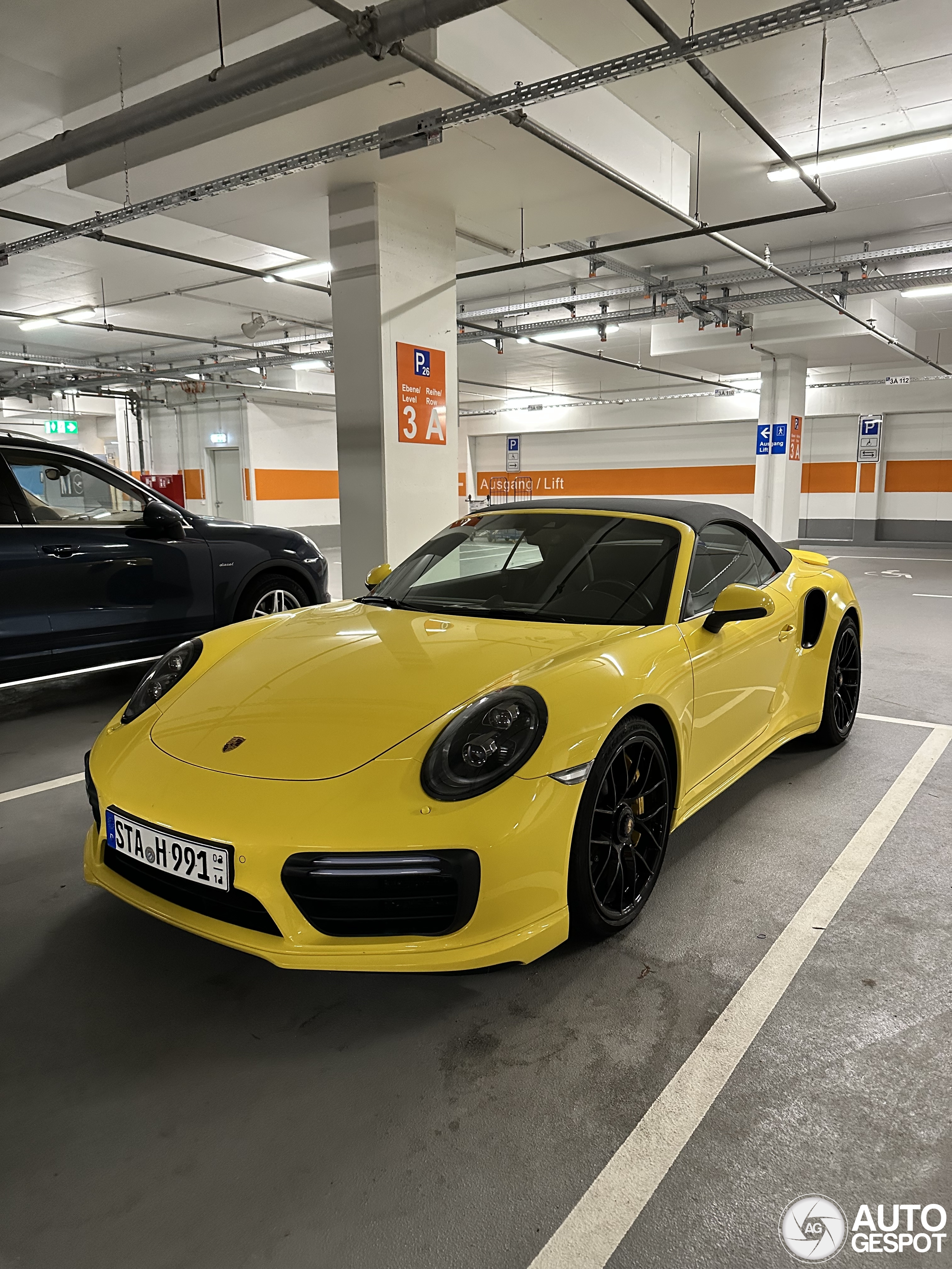 Porsche 991 Turbo S Cabriolet MkII