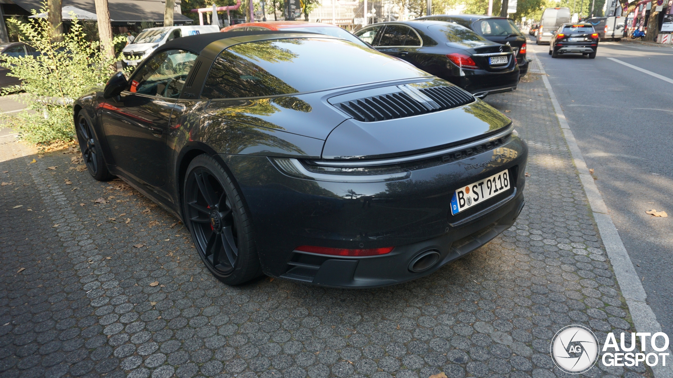 Porsche 992 Targa 4 GTS