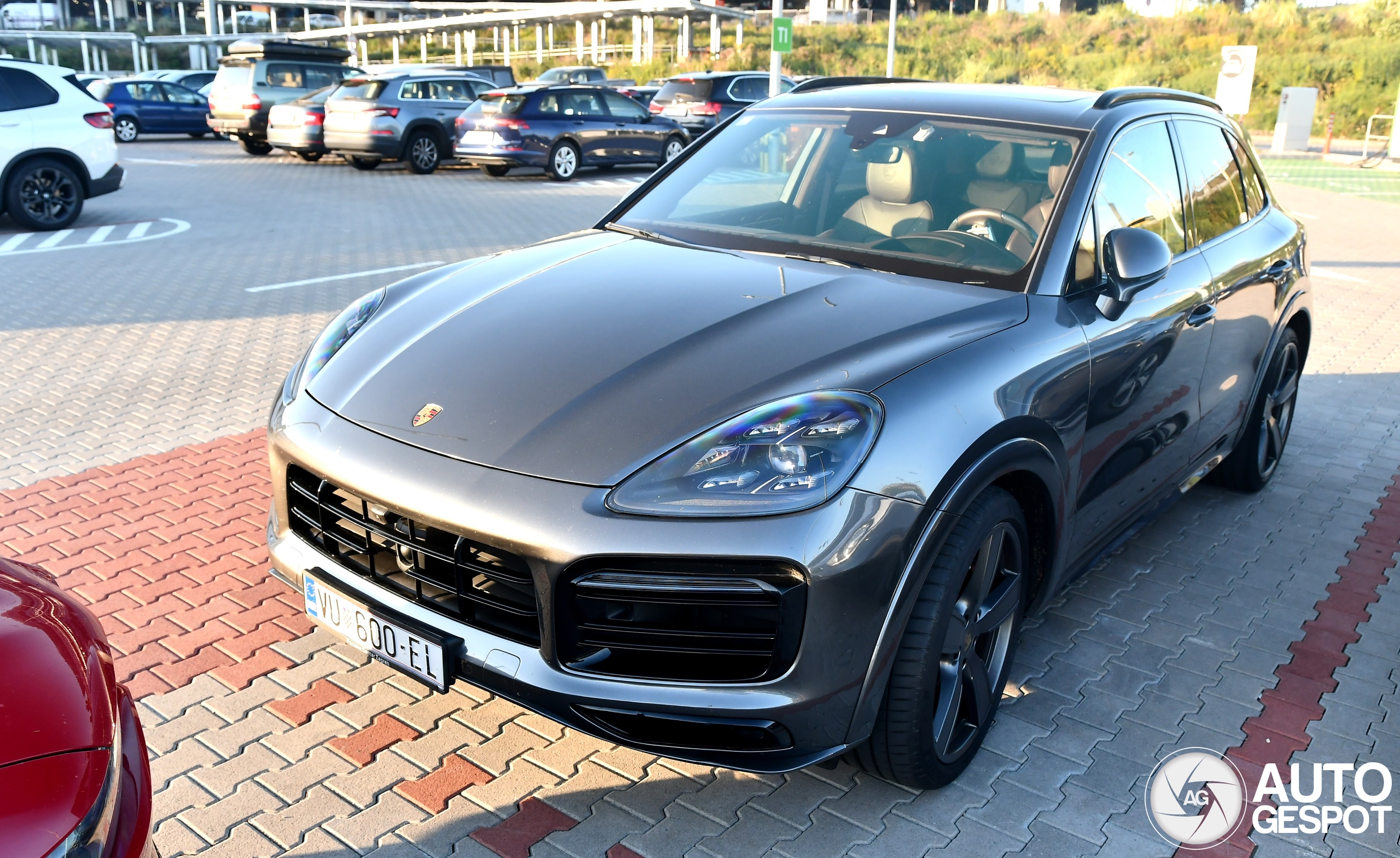 Porsche 9YA Cayenne GTS