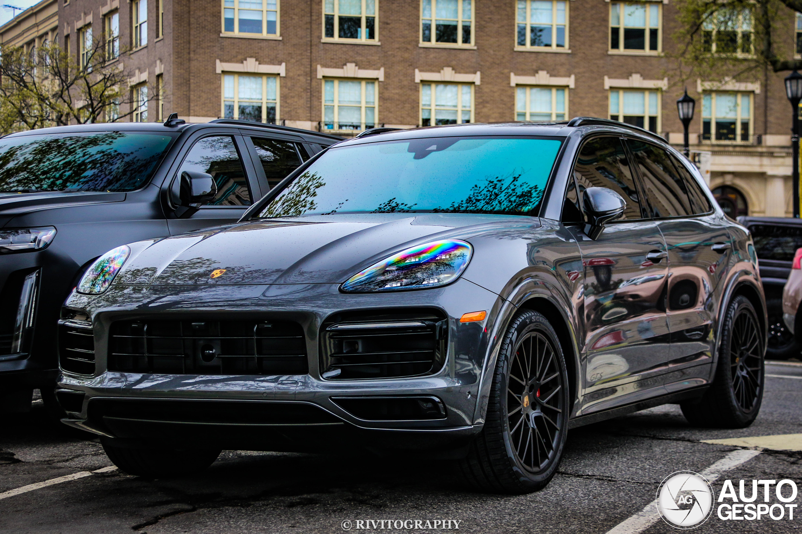 Porsche 9YA Cayenne GTS