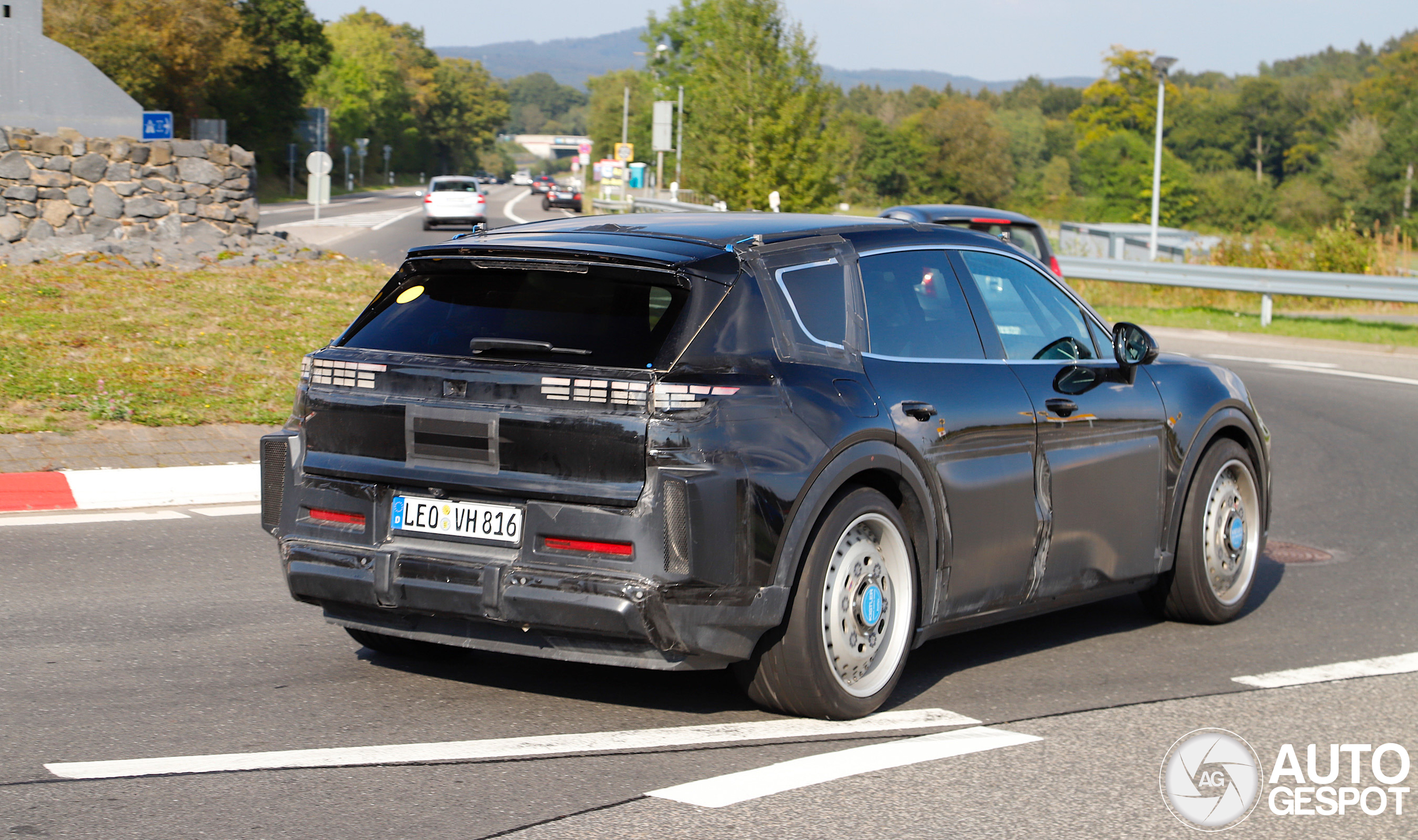 Porsche Cayenne EV