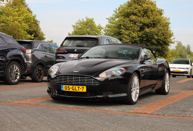 Aston Martin DB9 Volante