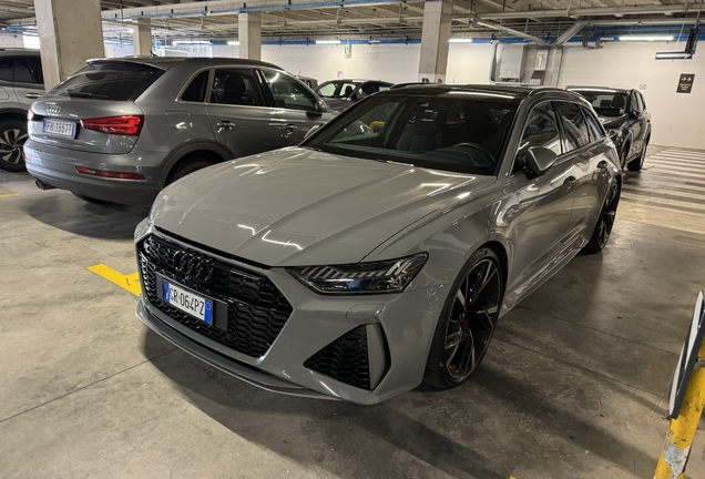 Audi RS6 Avant C8