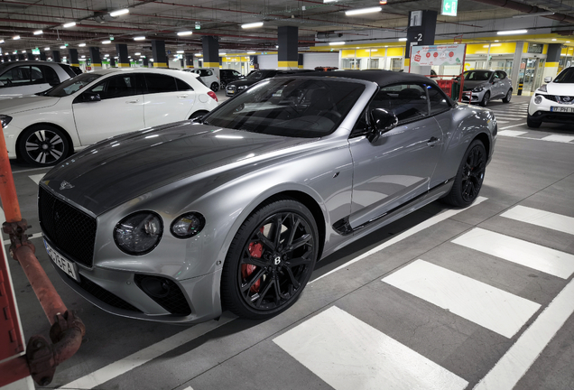 Bentley Continental GTC V8 S 2023