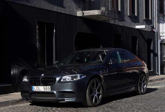 BMW M5 F10 2014