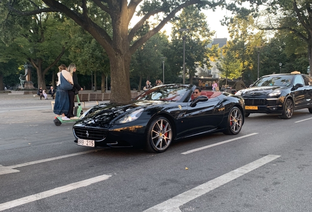 Ferrari California