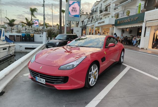 Ferrari GTC4Lusso