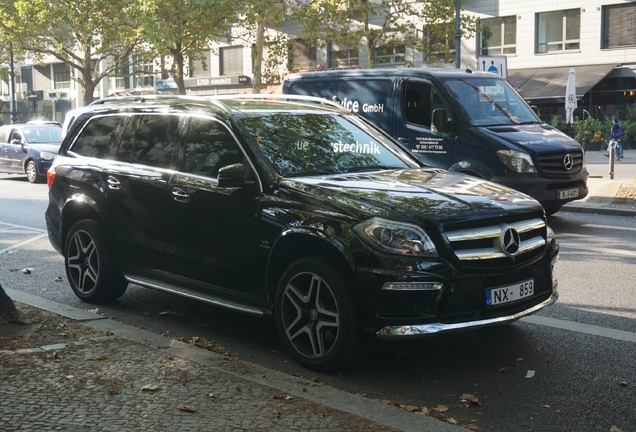 Mercedes-Benz GL 63 AMG X166