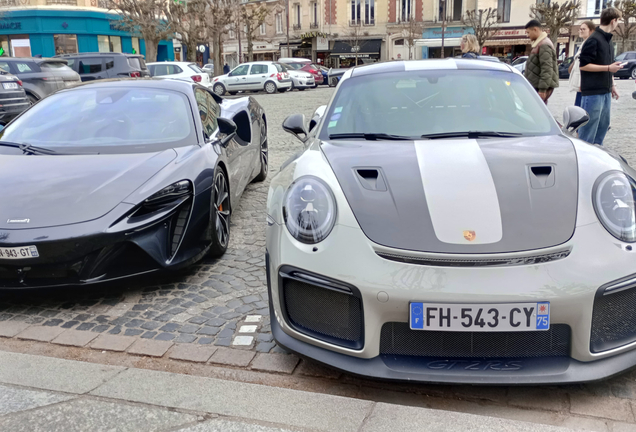 Porsche 991 GT2 RS Weissach Package