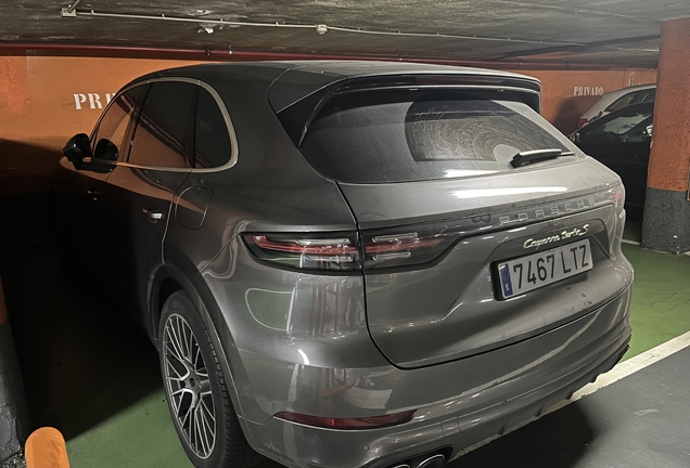 Porsche Cayenne Turbo S E-Hybrid