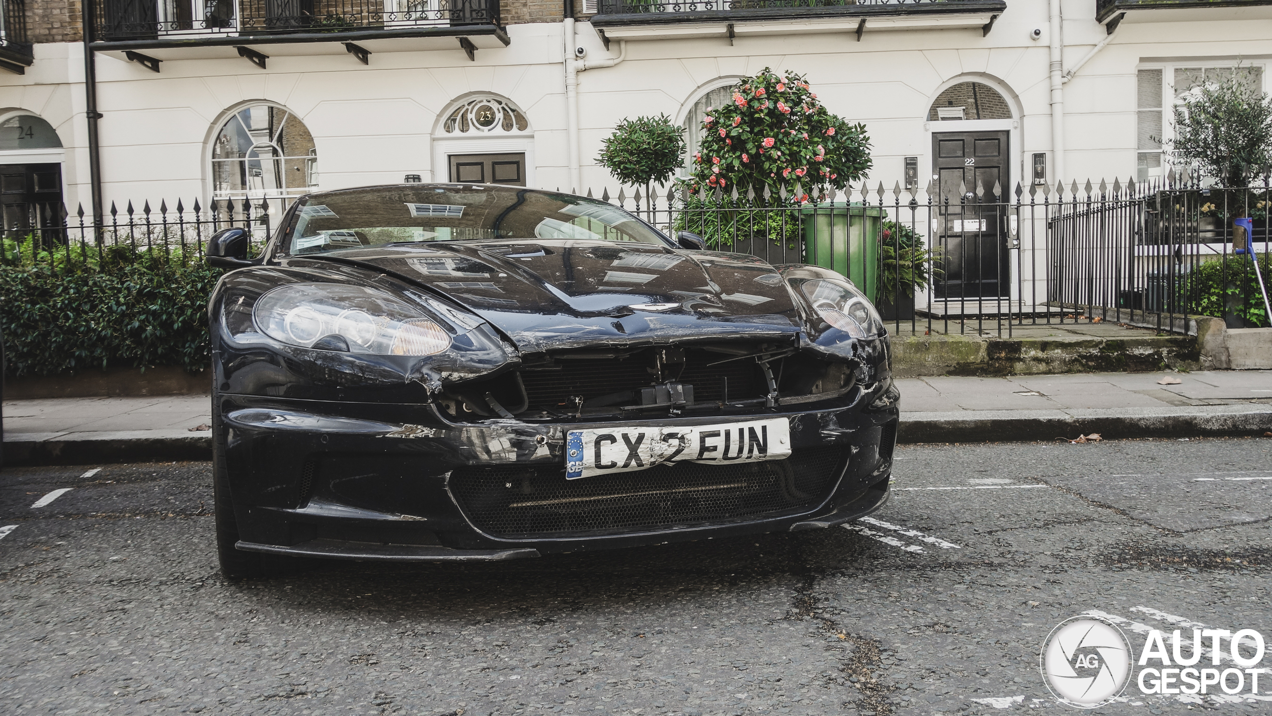 Aston Martin DBS