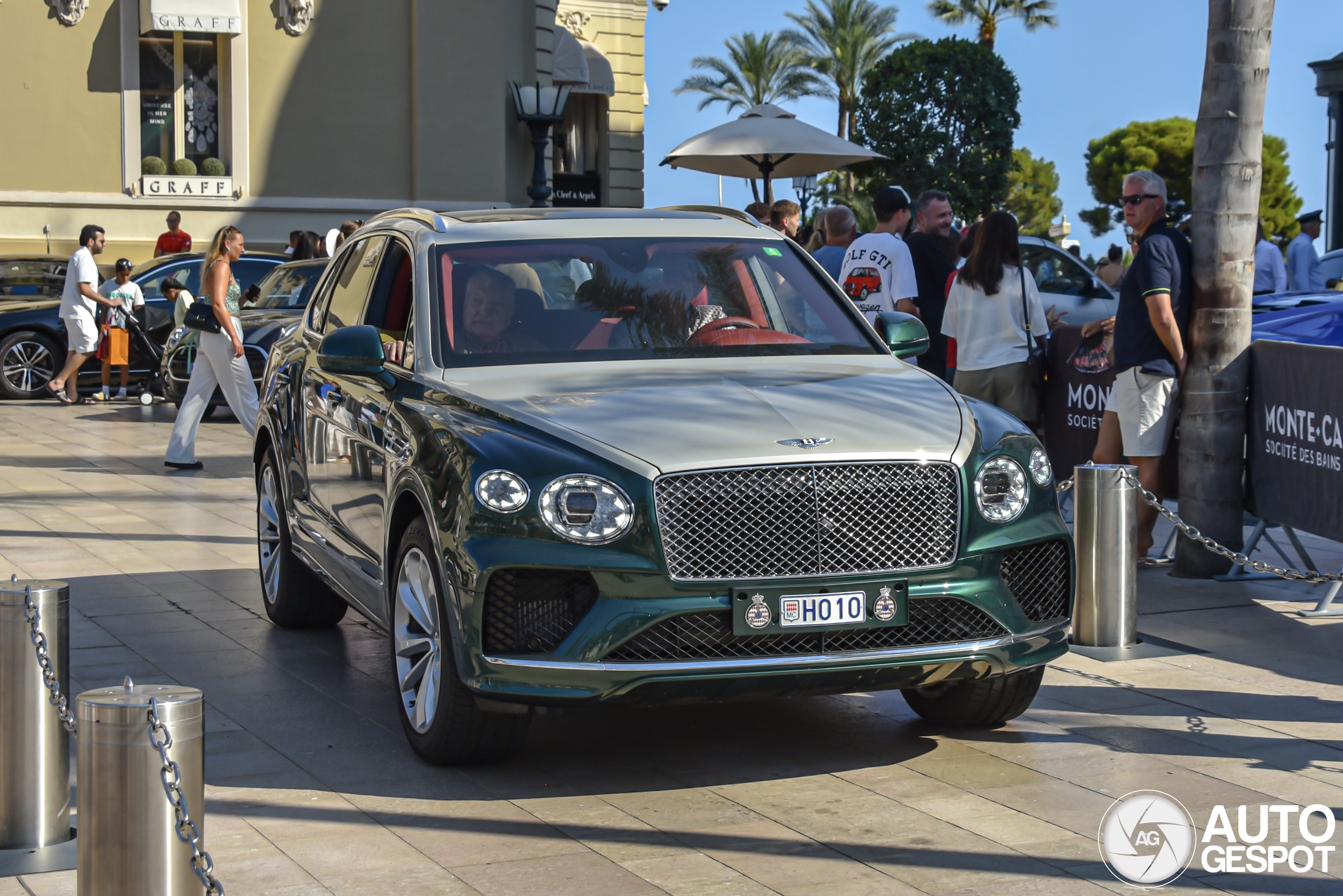 Bentley Bentayga Hybrid 2021