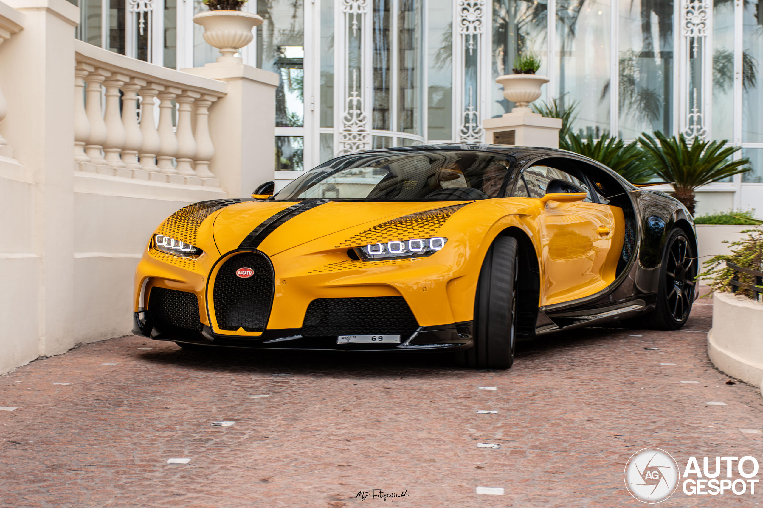 bugatti-chiron-super-sport-55-1-of-1-21-september-2024-autogespot