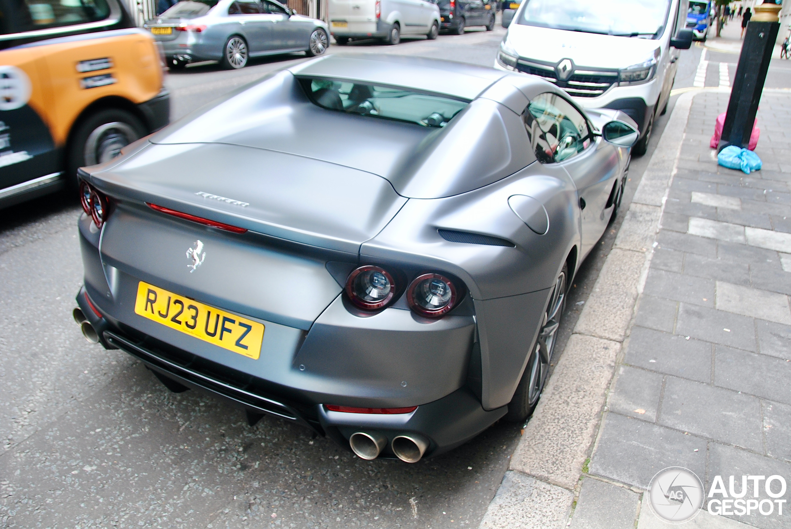 Ferrari 812 GTS