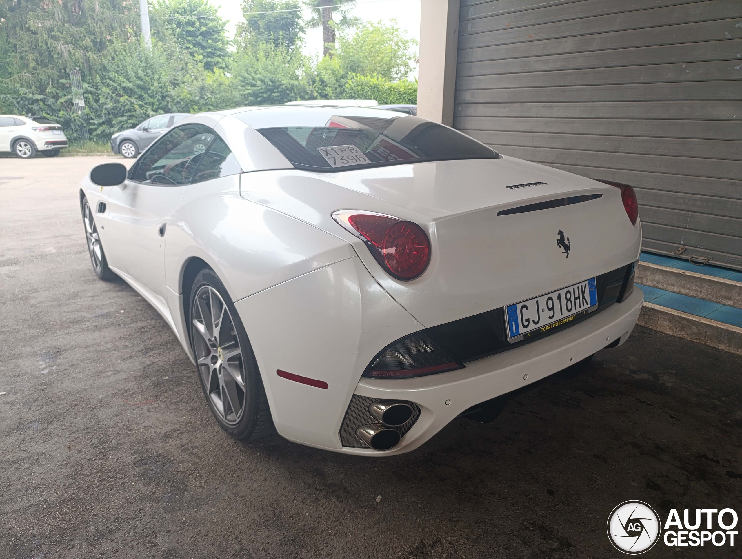 Ferrari California