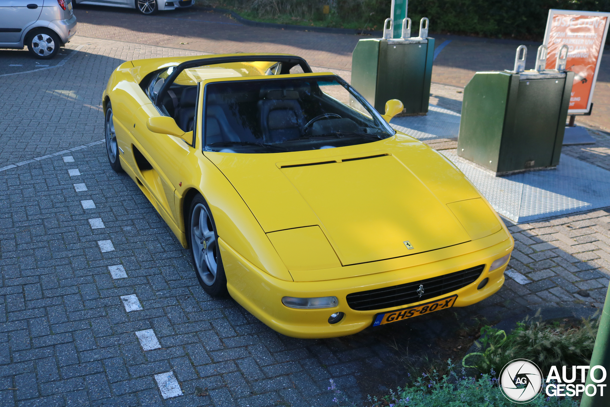 Ferrari F355 GTS