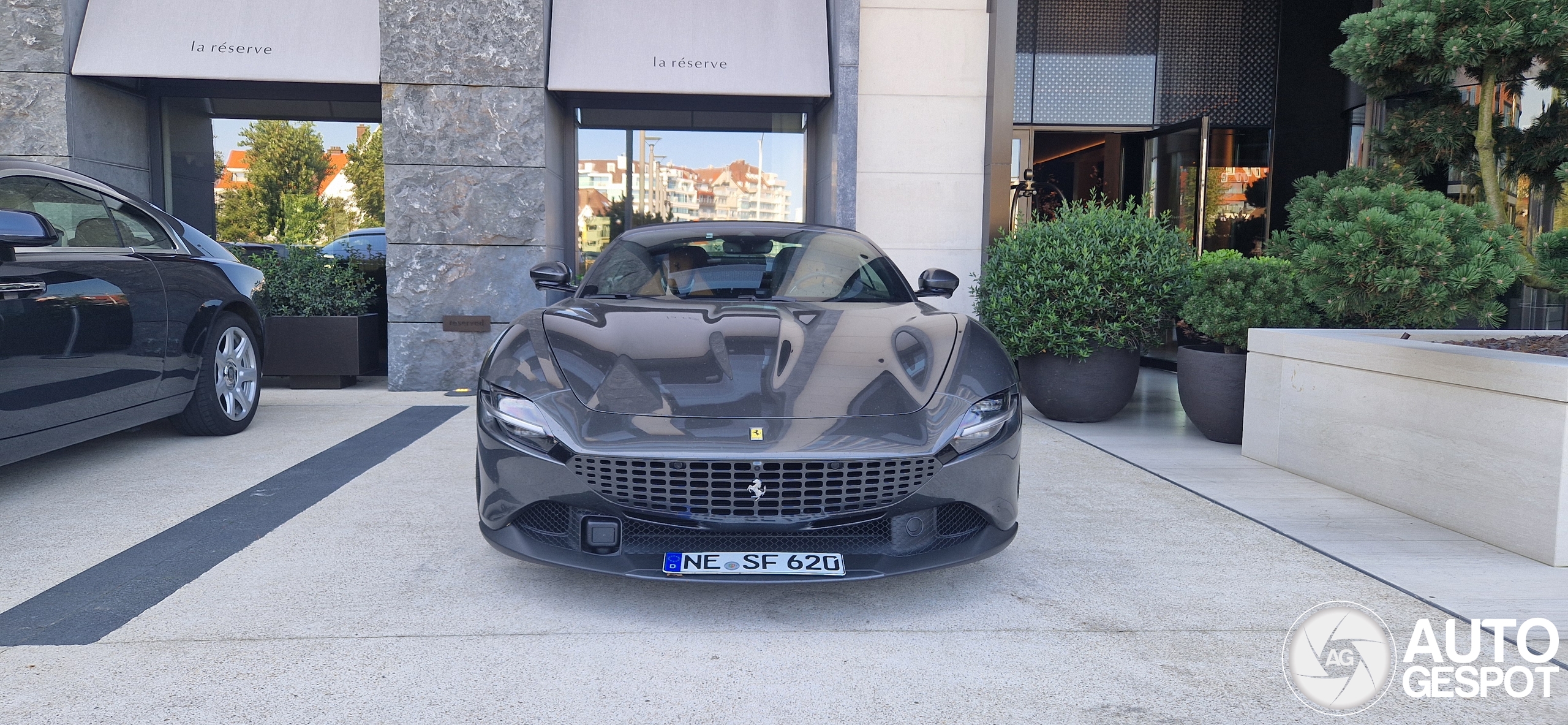 Ferrari Roma Spider