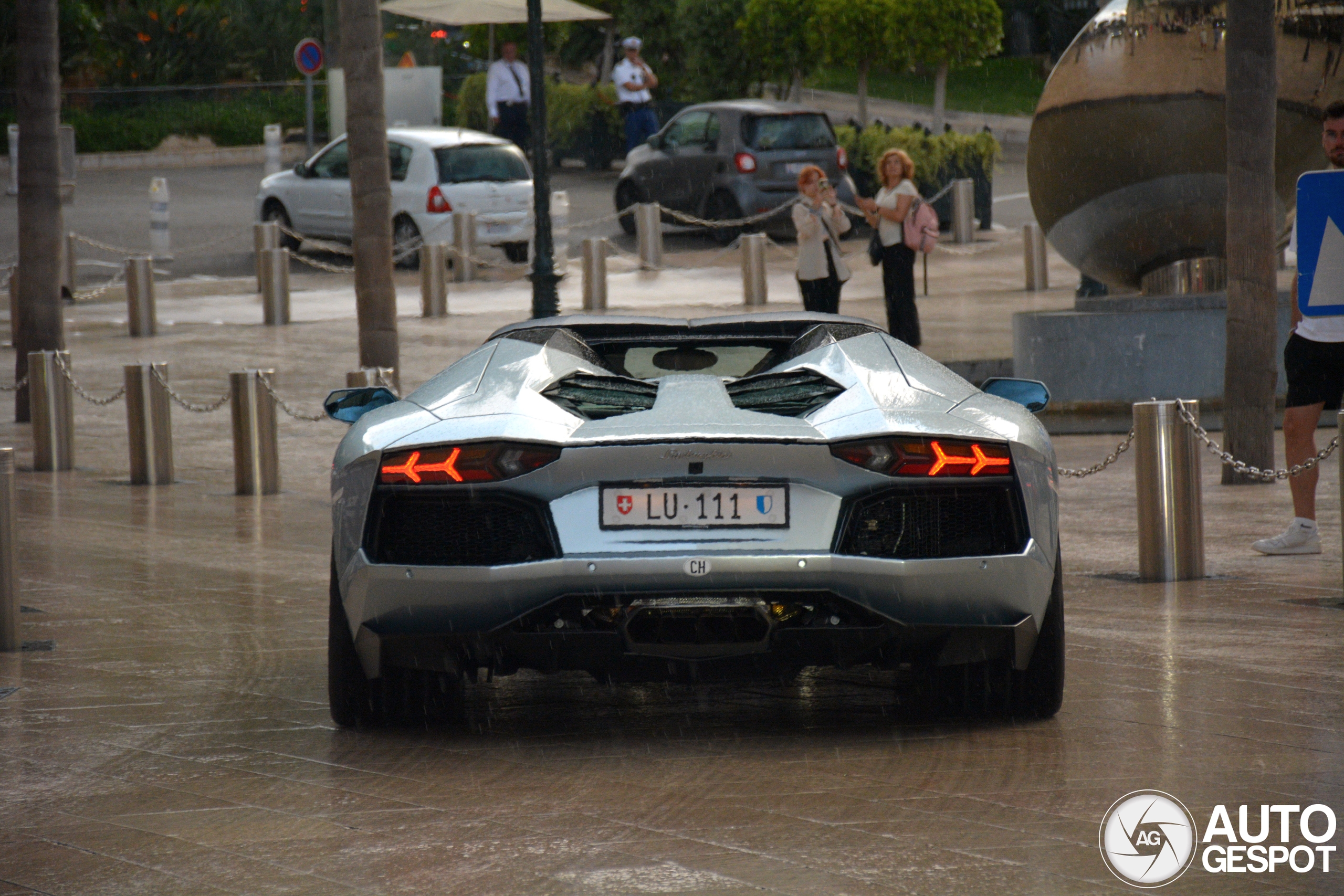 Lamborghini Aventador LP700-4 Roadster