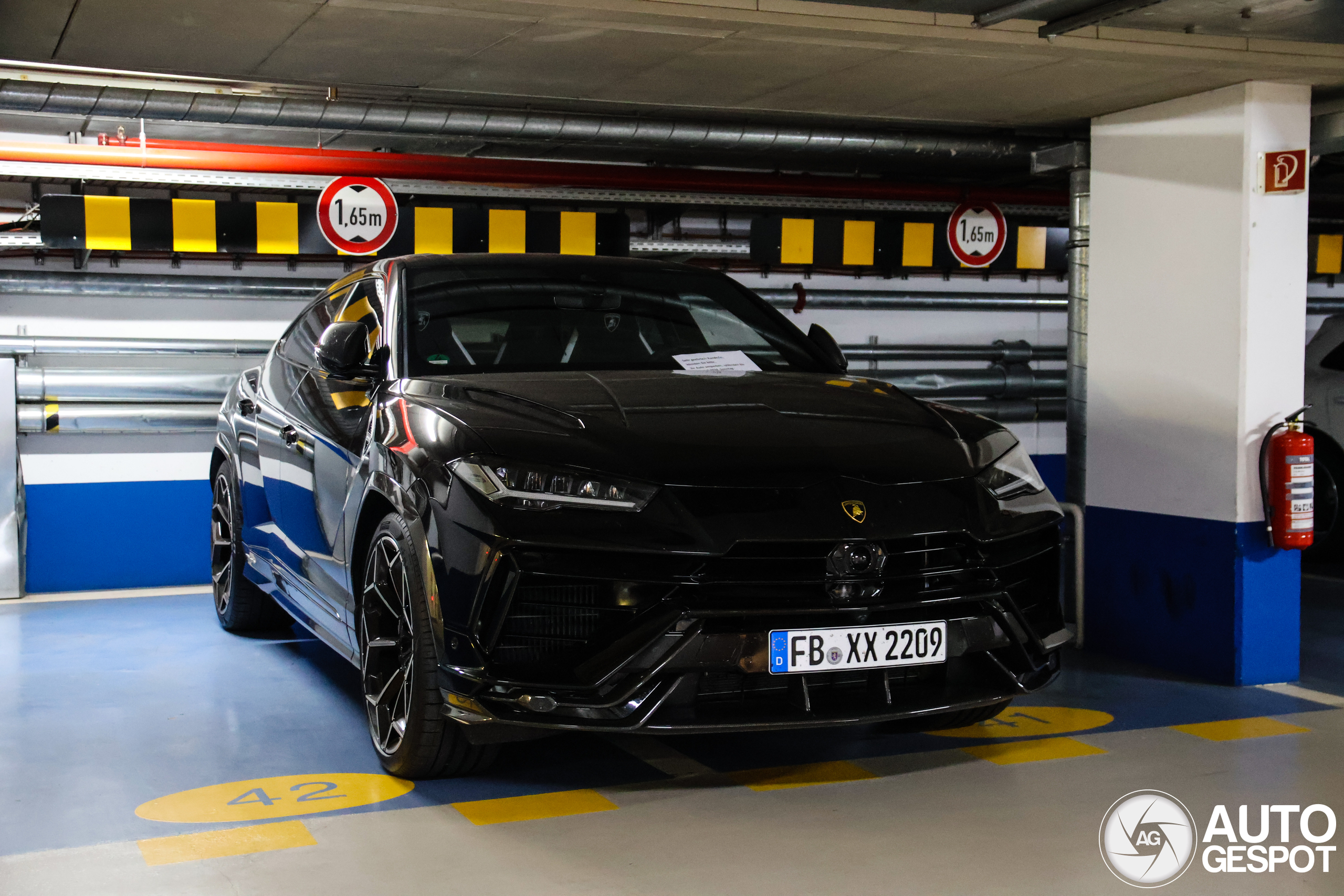 Lamborghini Urus Performante