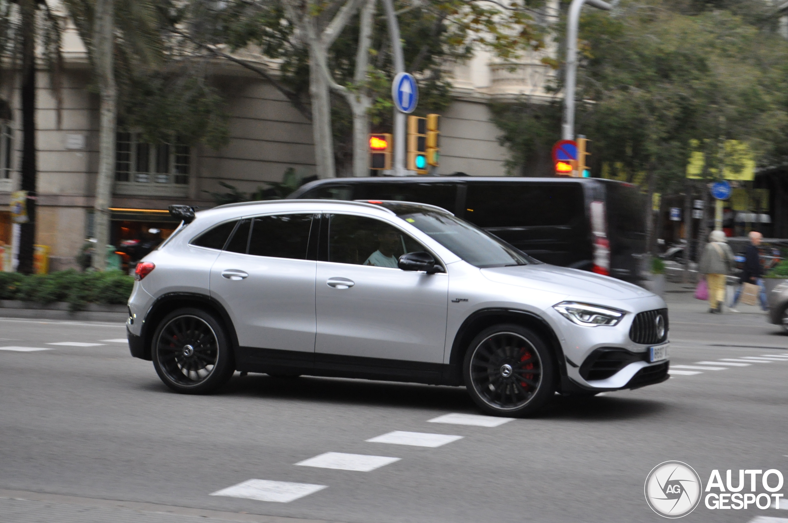 Mercedes-AMG GLA 45 S 4MATIC+ H247