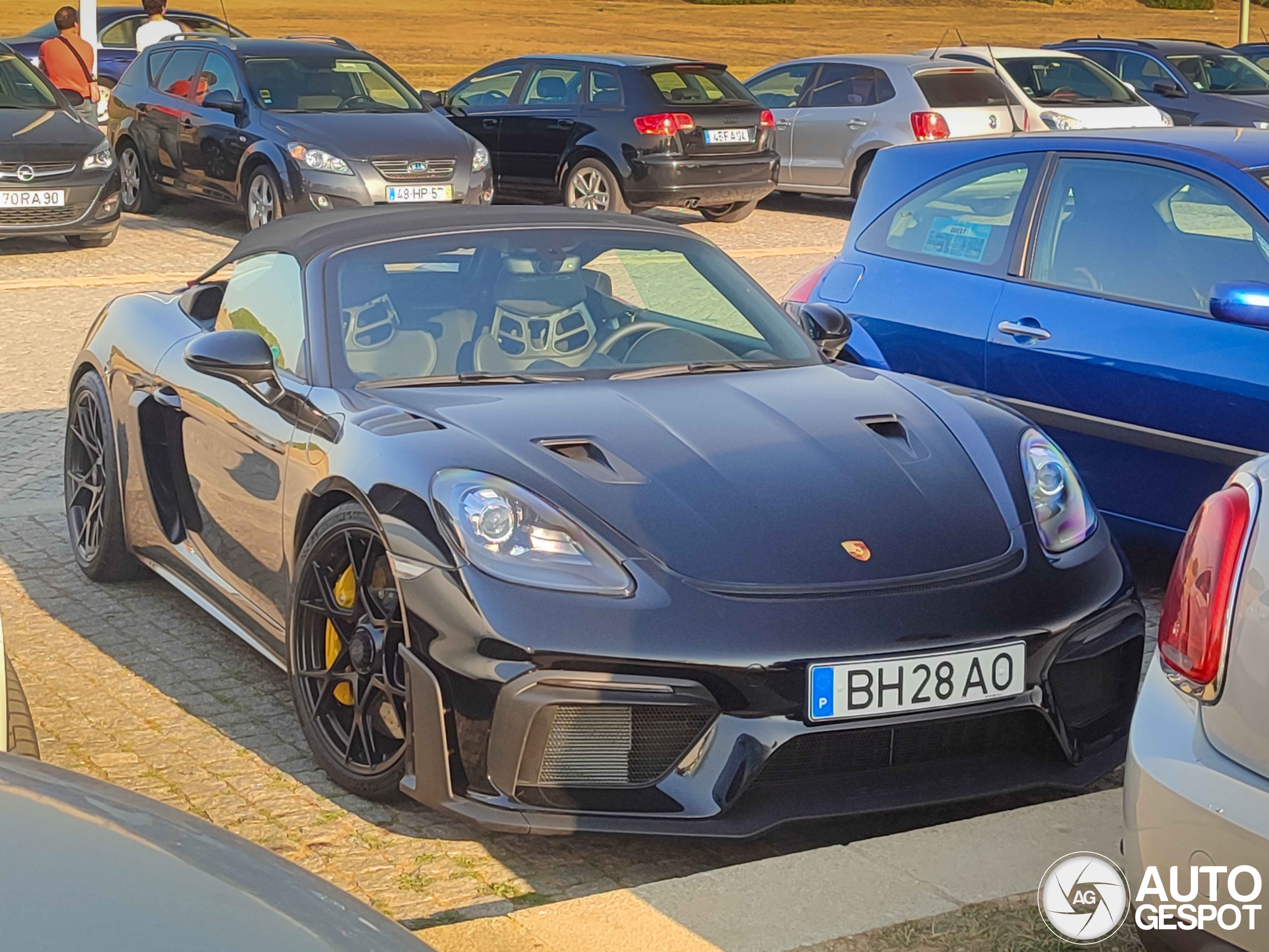 Porsche 718 Spyder RS