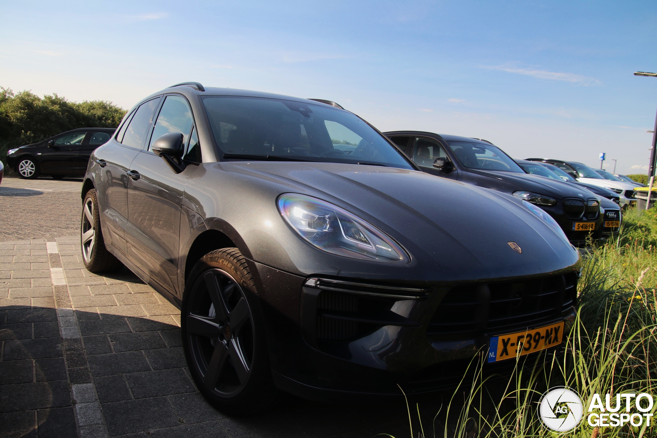 Porsche 95B Macan Turbo MkII