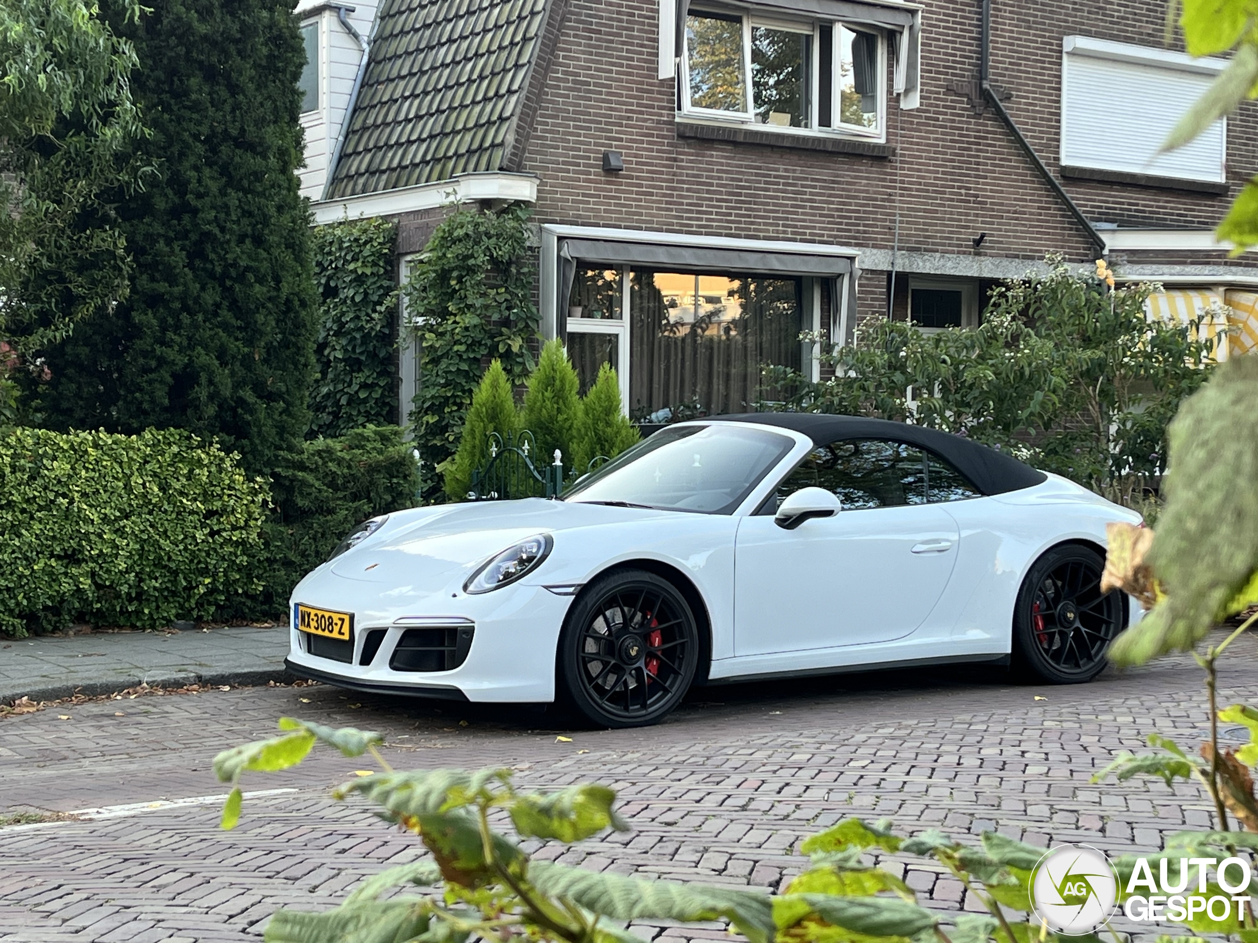 Porsche 991 Carrera GTS Cabriolet MkII