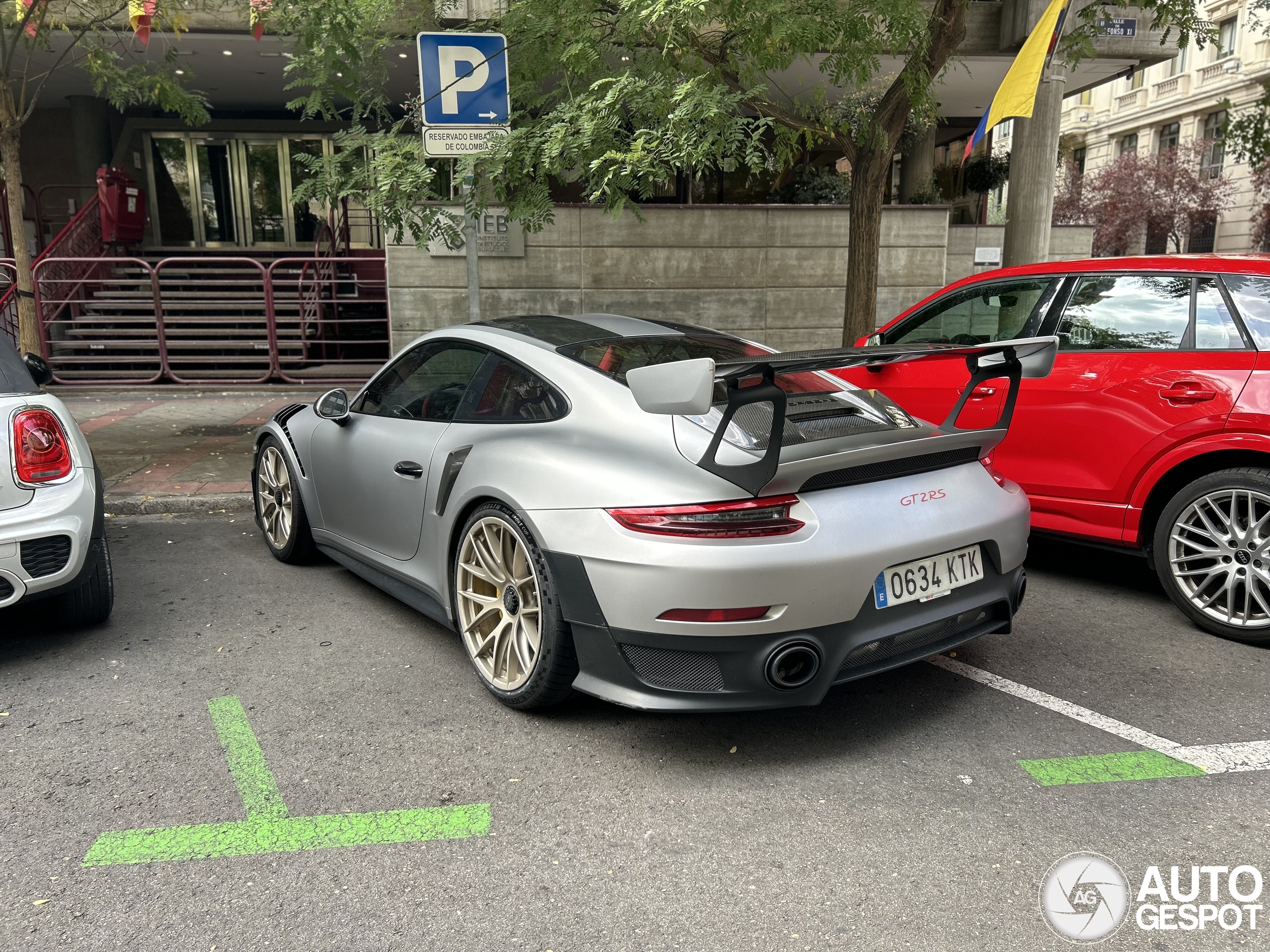 Porsche 991 GT2 RS Weissach Package