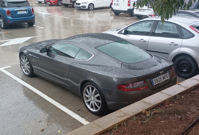 Aston Martin DB9