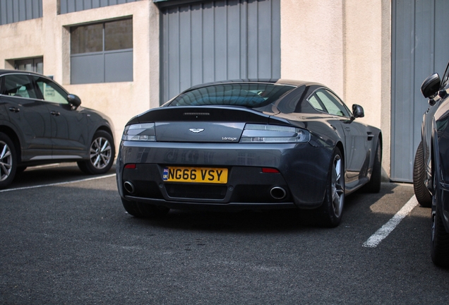 Aston Martin V8 Vantage