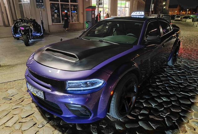 Dodge Charger SRT Hellcat Widebody