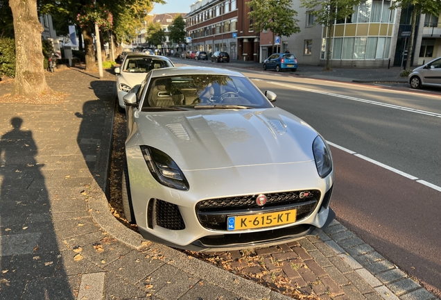 Jaguar F-TYPE SVR Coupé 2017