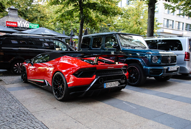 Lamborghini Huracán LP640-4 Performante Spyder