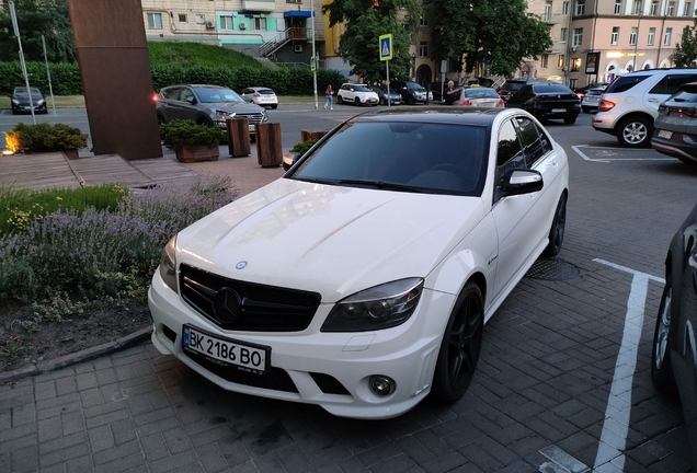 Mercedes-Benz C 63 AMG W204