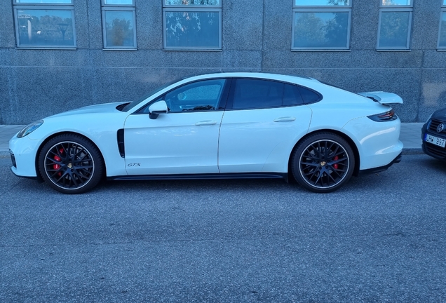 Porsche 971 Panamera GTS MkII