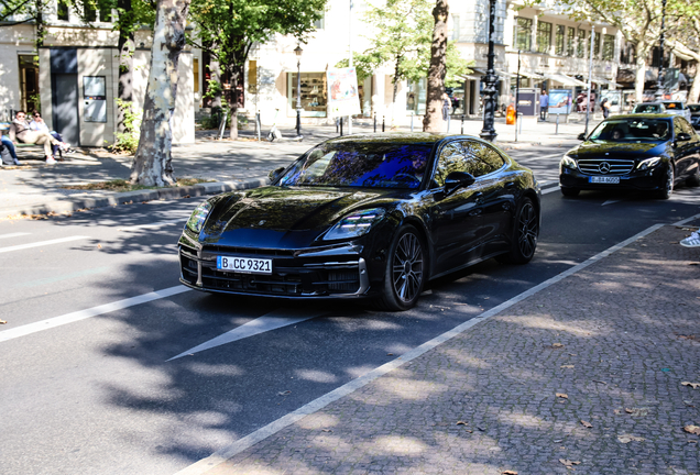 Porsche 972 Panamera Turbo E-Hybrid