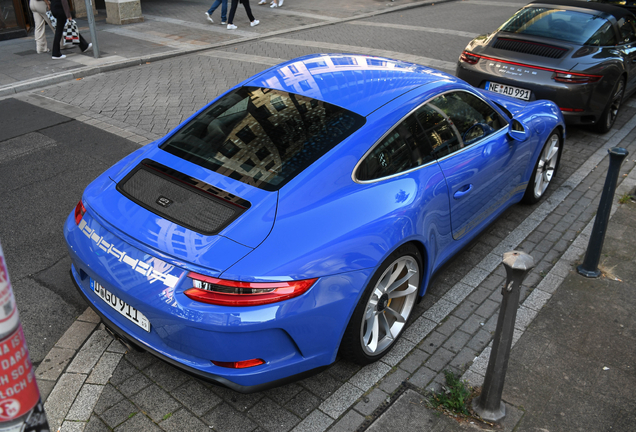 Porsche 991 GT3 Touring