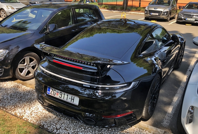 Porsche 992 Carrera S