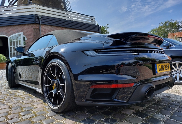 Porsche 992 Turbo S Cabriolet