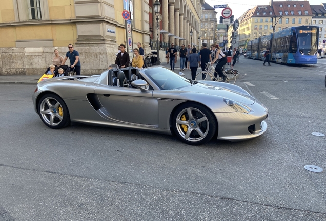 Porsche Carrera GT