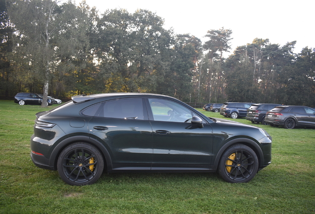 Porsche Cayenne Coupé Turbo E-Hybrid