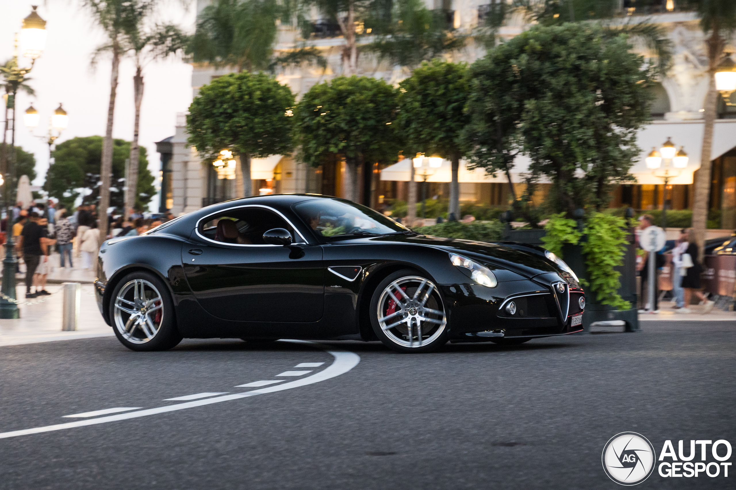 Shift into excellence: The manual transmission Alfa Romeo 8C Competizione