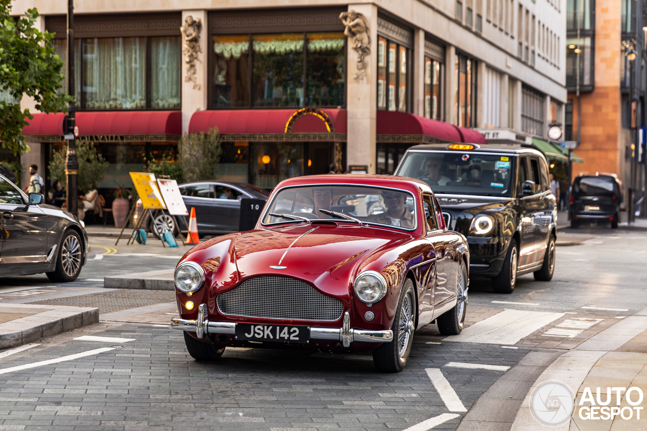 Aston Martin DB2/4 MKIII